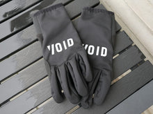 Cargar imagen en el visor de la galería, VOID Softshell Gloves - Black