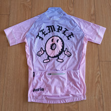 Cargar imagen en el visor de la galería, Temple Donuts x PARIA (Classic Fit)