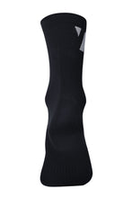 Cargar imagen en el visor de la galería, VOID Performance Socks 16 - Black