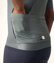 Cargar imagen en el visor de la galería, PEdALED Mirai Lightweight Jersey - Dark Slate