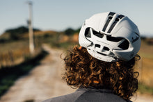 Cargar imagen en el visor de la galería, Isadore x HJC Furion 2.0