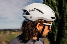 Cargar imagen en el visor de la galería, Isadore x HJC Furion 2.0