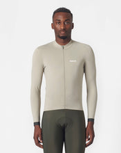 Cargar imagen en el visor de la galería, PEdALED Essential Long Sleeve Jersey - Laurel Oak