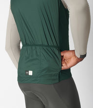 Cargar imagen en el visor de la galería, PEdALED Essential Alpha Insulated Vest - Dark Green