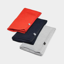 Cargar imagen en el visor de la galería, Isadore Merino Neck Warmer