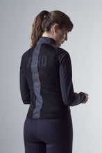 Cargar imagen en el visor de la galería, VOID Reflective Vest - Black