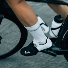 Cargar imagen en el visor de la galería, Isadore Toe Covers (Punteros)