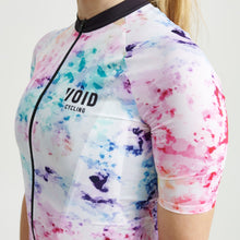 Cargar imagen en el visor de la galería, VOID Abstract Women&#39;s Jersey - Multicolour
