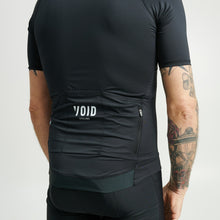 Cargar imagen en el visor de la galería, VOID Core Jersey - Classic Black
