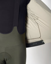 Cargar imagen en el visor de la galería, PEdALED Essential Long Sleeve Jersey - Laurel Oak
