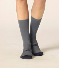 Cargar imagen en el visor de la galería, PEdALED Mirai Logo Socks - Dark Slate
